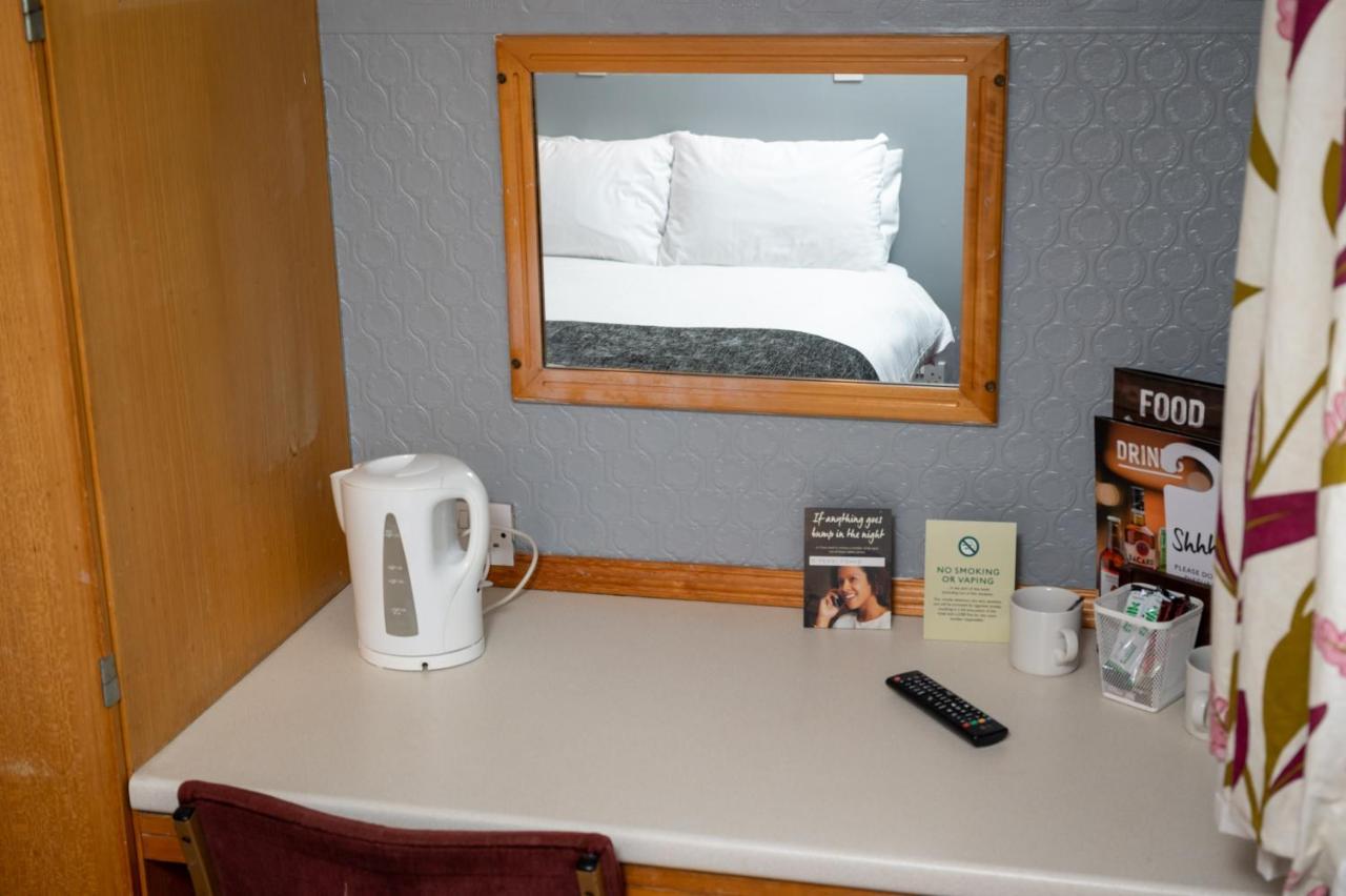 The Longship Hotel Hebburn Bagian luar foto